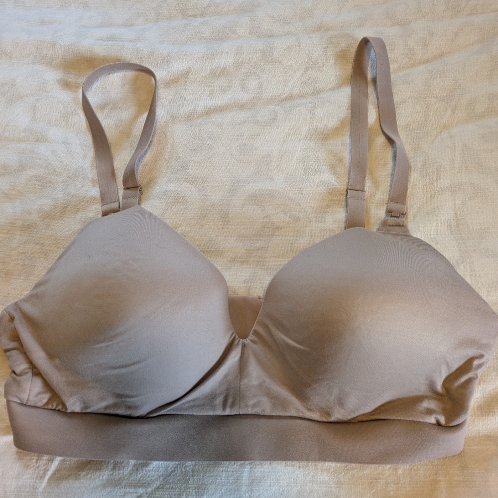 Kindred Bravely Minimalist Hands-Free Pumping & Nursing Bra